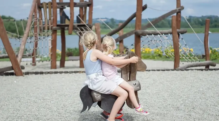 Skærmfri underholdning til børnene på ferien - her er 7 gode alternativer